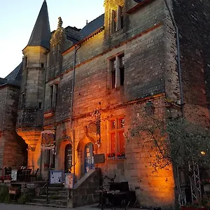 La Tour Du Lion Couette-café Rochefort-en-Terre