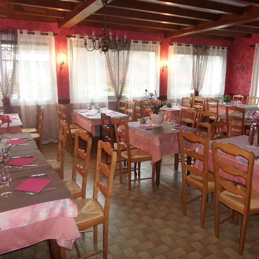 Hotel La Renaissance à Saint-Cirgues-en-Montagne